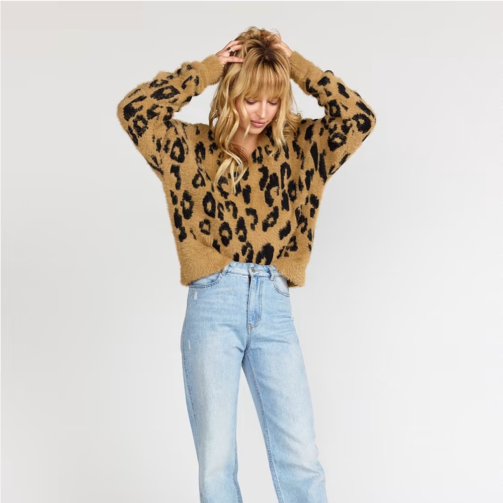 Knit Pullover Leopard print